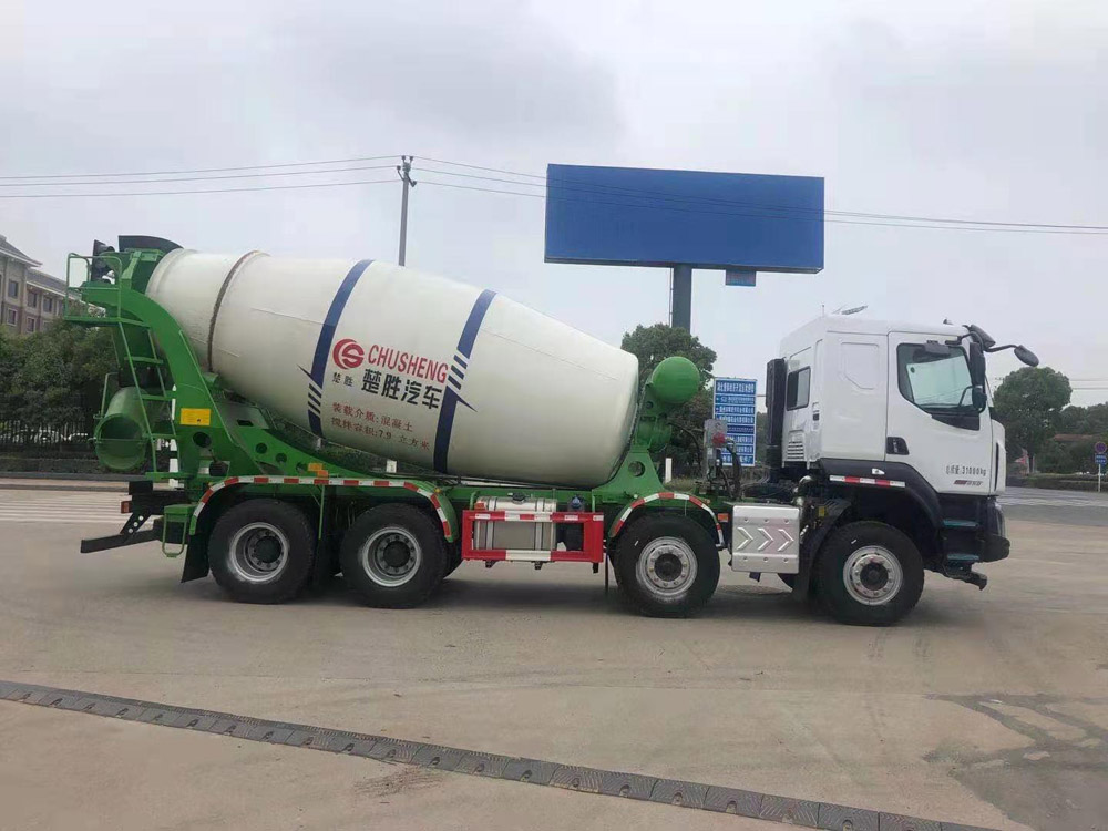 楚勝牌CSC5317GJBEL6型混凝土攪拌運(yùn)輸車